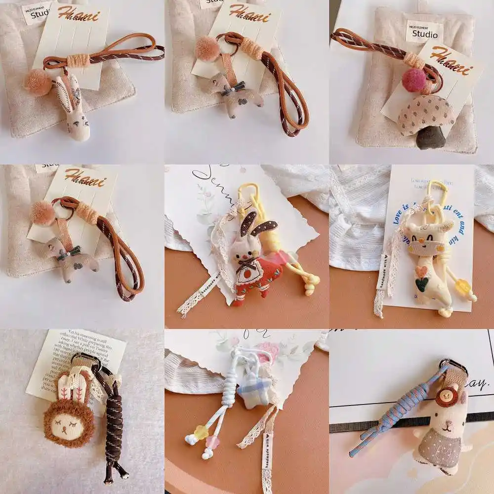 Móc chìa khoá cute – Phụ kiện nhỏ xinh cho túi xách, balo thêm nổi bật 2 Móc chìa khoá cute thường được thiết kế với hình dáng các nhân vật hoạt hình, thú bông mini, ...