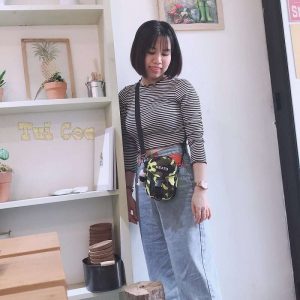 Feedback Túi đeo chéo Meato kèm móc khóa gấu