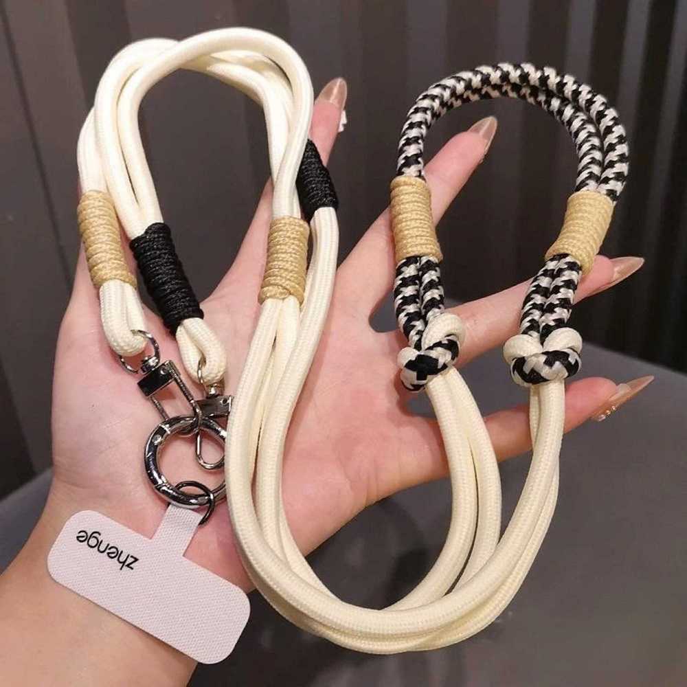 Dây đeo bện trắng đen 2 z6795597266112 0dcb3147453dcaf1163bd78d3178ed3c