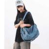 Tote jean kẹp nách 34 12 401 3 1