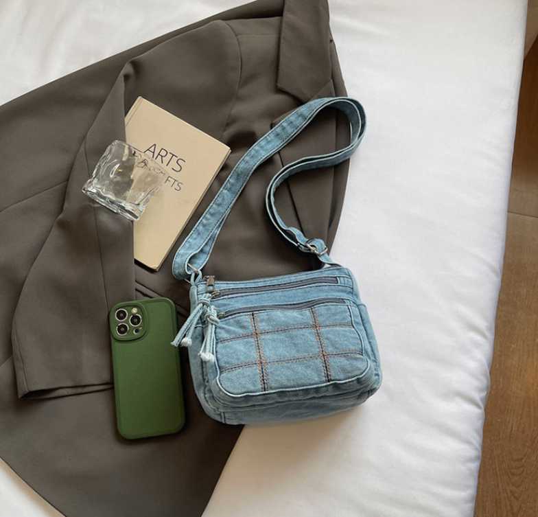 Mini jean viền chỉ 3 Mini jean viền chỉ - Ảnh 3