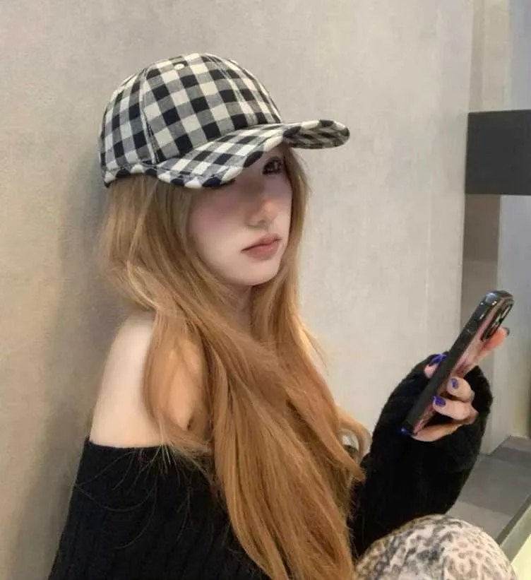 Nón lưỡi trai sọc
