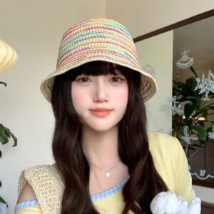 Nón vàng màu sắc