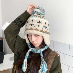 Nón len đỏ cục bông