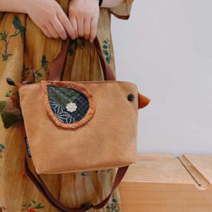 Túi xách gà con thổ cẩm