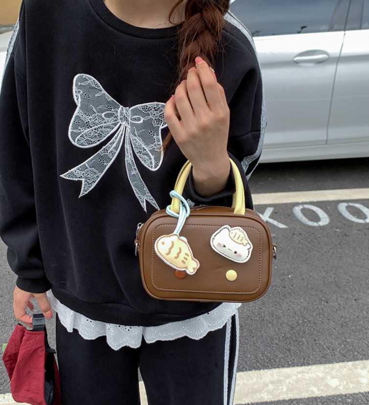 Túi hộp mèo vàng nâu 3 Túi hộp mèo vàng nâu - Ảnh 3