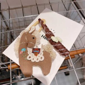 Móc khóa handmade ngựa thổ cẩm