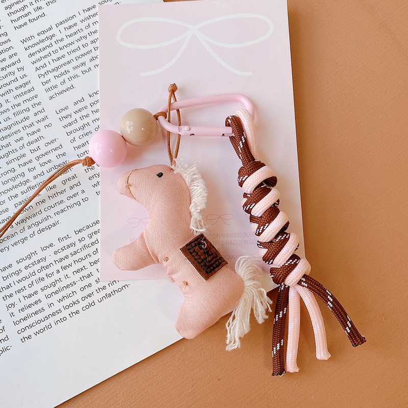 Móc khóa handmade ngựa hồng 2 26