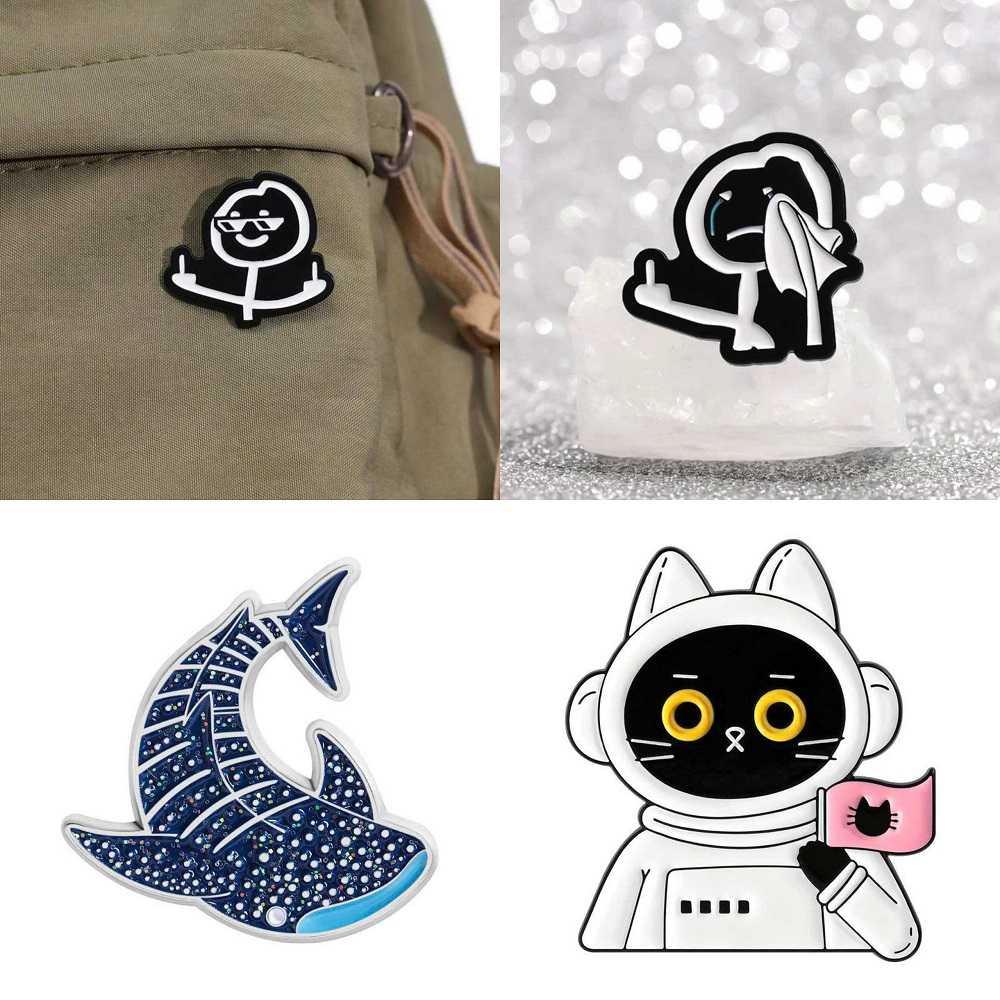 Pin innox trang trí túi, balo, áo... 2 z7438221874645 65f9749c965c7528240129be44d9d2e3