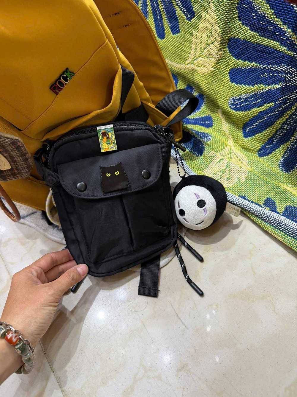 Khách hàng trang trí túi 4 Khách hàng trang trí túi - Ảnh 4