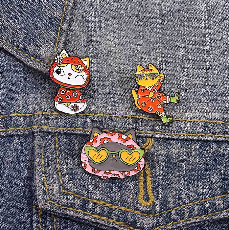 Pin cài trang trí túi, balo, áo, nón... MÈO ĐIỆU 2 2 35
