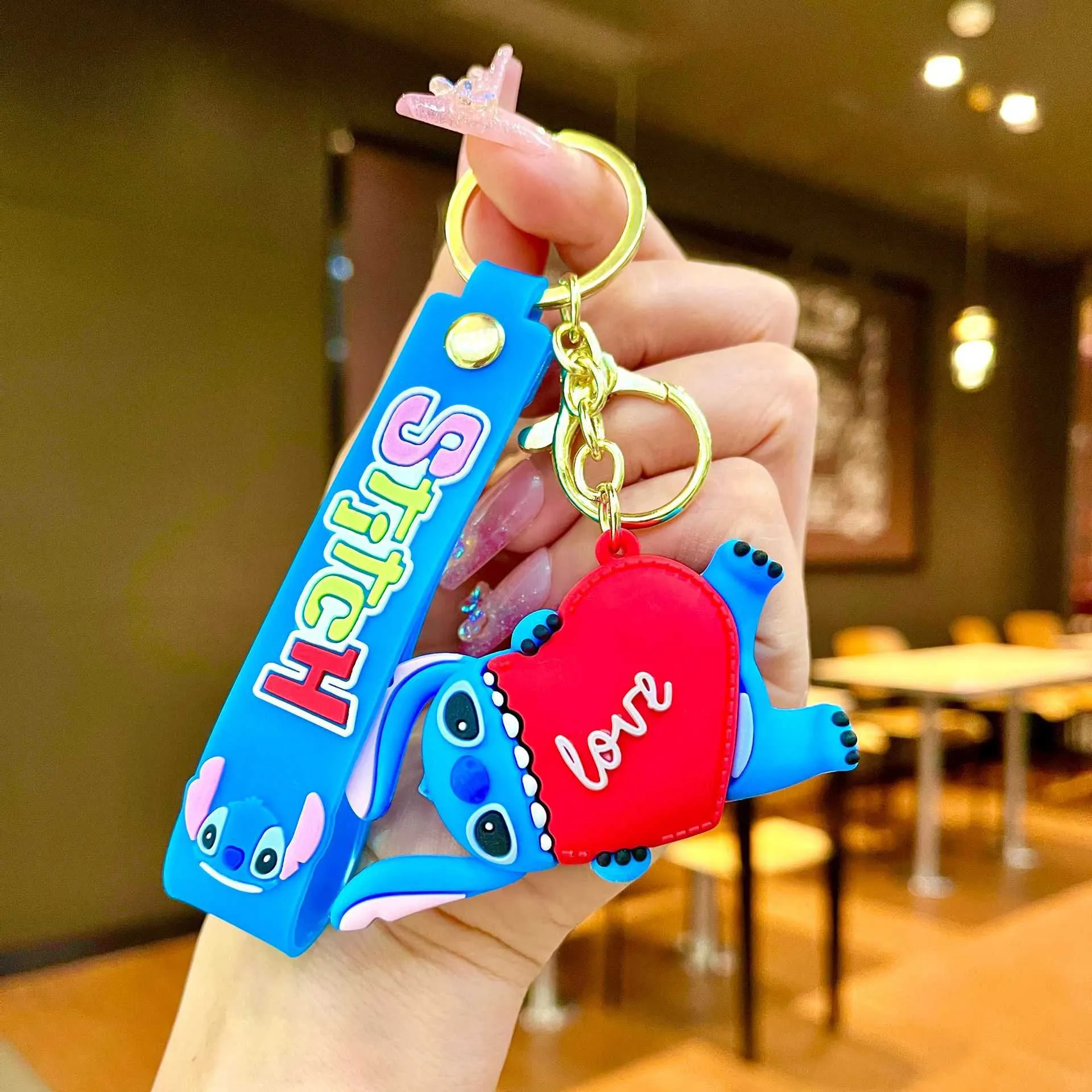 Móc khóa stitch love