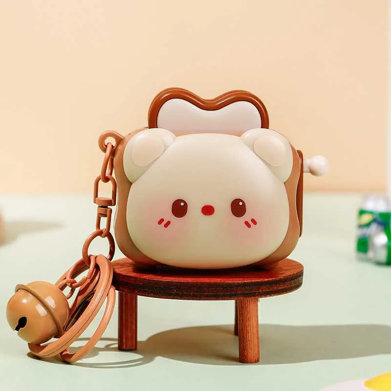 Móc khóa máy nướng bánh gấu