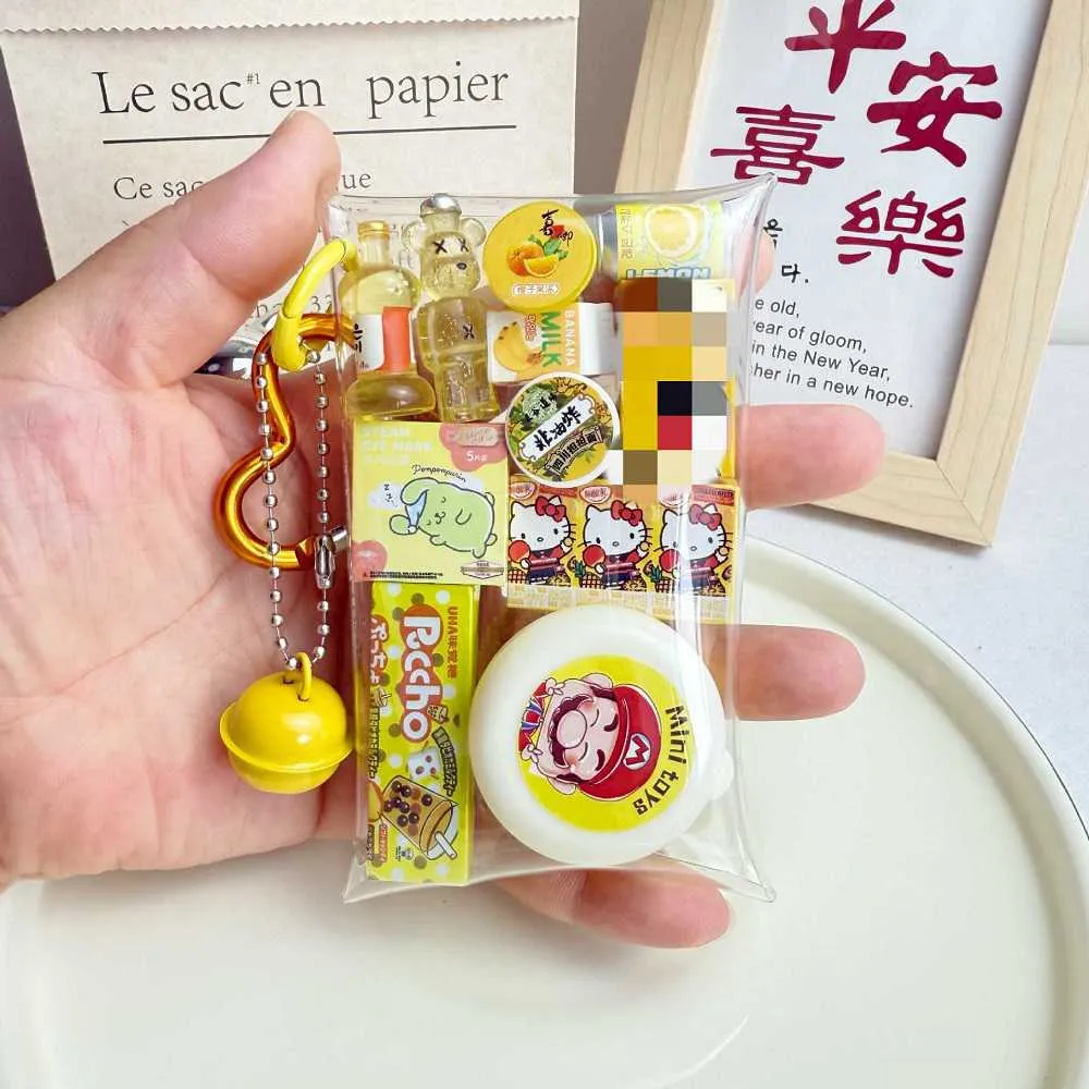 Móc khóa đồ ăn