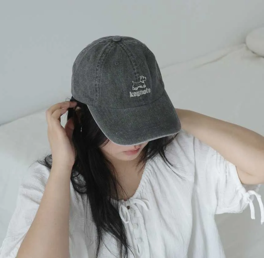 Nón lưỡi chai cún râu