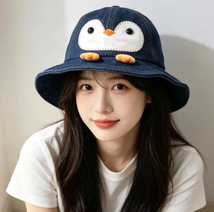 Nón vành chim cánh cụt